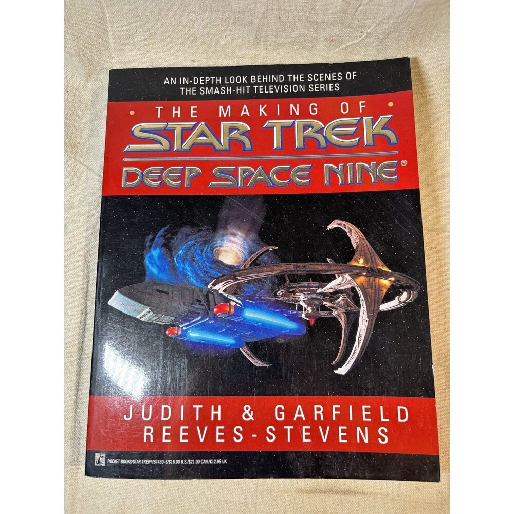 Making of Star Trek: Deep Space Nine 1ed Paperback VERY GOOD